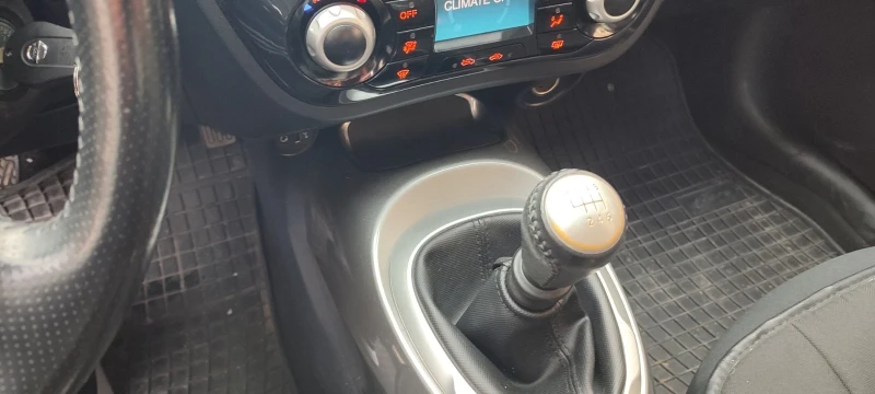 Nissan Juke, снимка 10 - Автомобили и джипове - 48362399