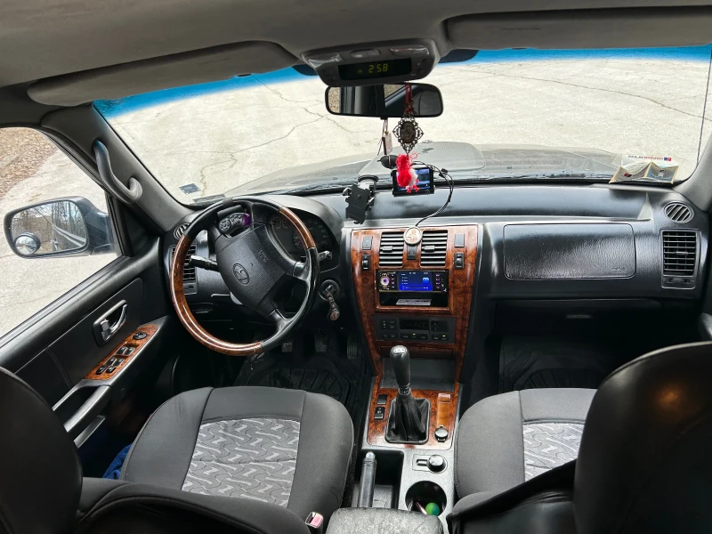 Hyundai Terracan, снимка 10 - Автомобили и джипове - 49245340