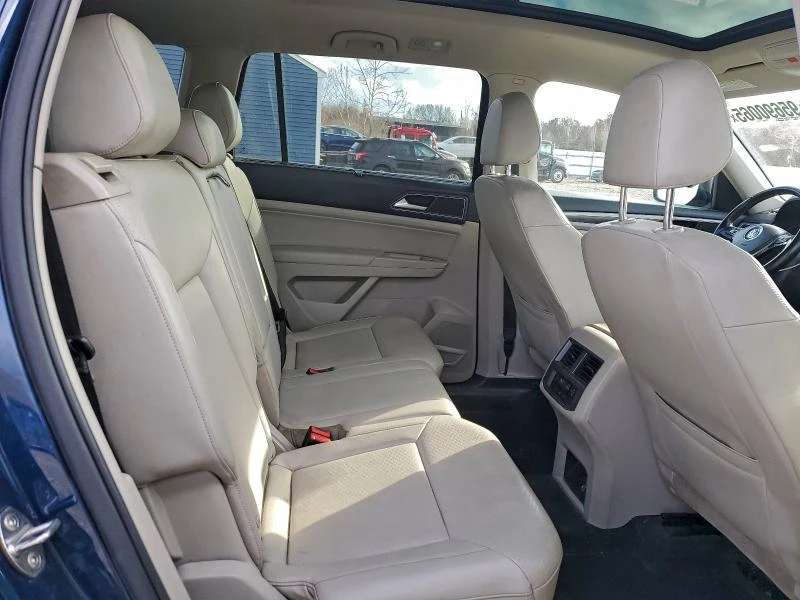 VW Atlas 3.6L 6 All wheel drive - изображение 3