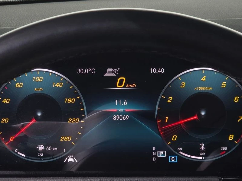 Mercedes-Benz GLB GLB220| 190к.с.| ВКЛ.ТЕХНОТЕСТ, снимка 8 - Автомобили и джипове - 55701497