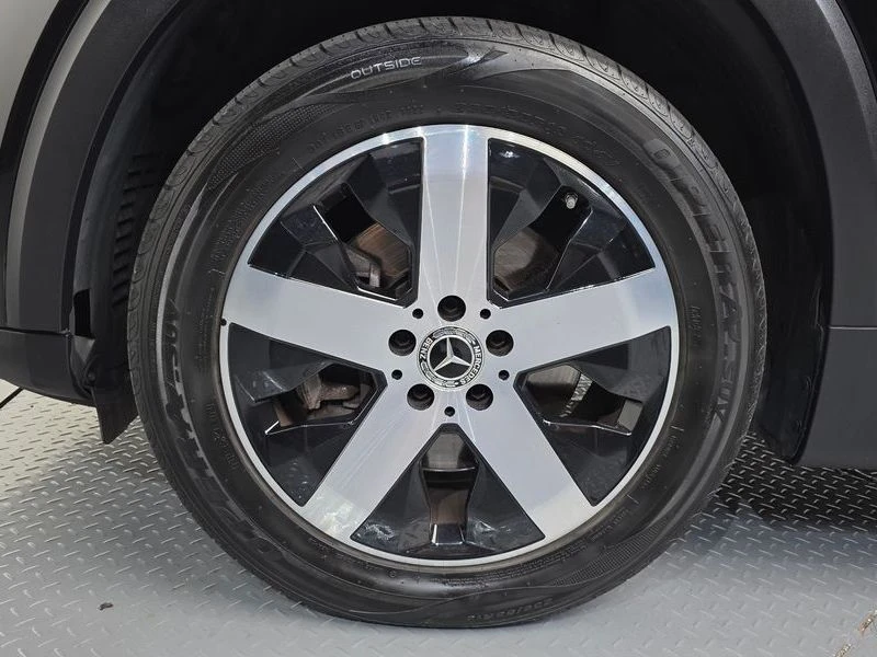 Mercedes-Benz GLB GLB220| 190к.с.| ВКЛ.ТЕХНОТЕСТ, снимка 5 - Автомобили и джипове - 55701497