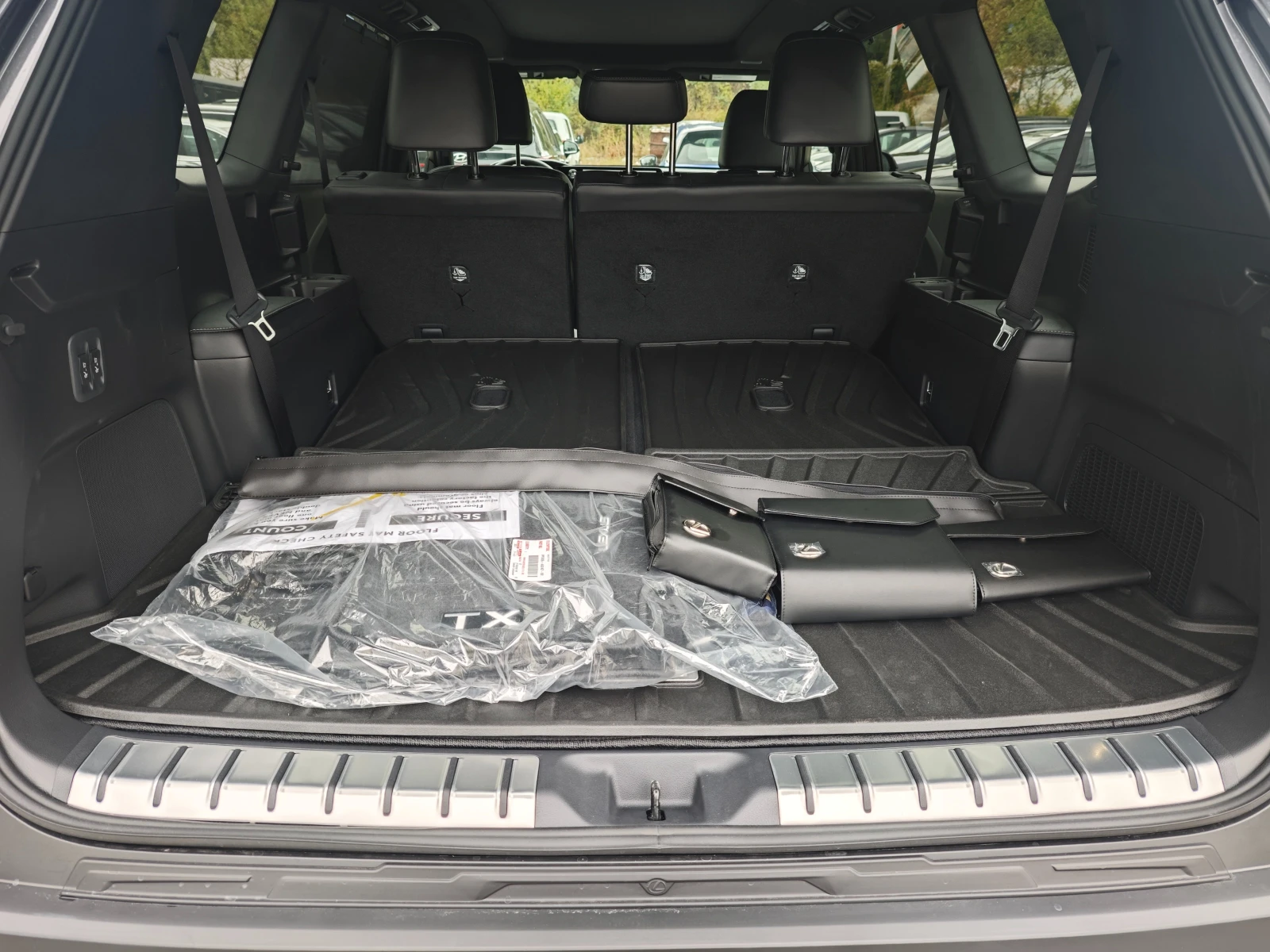 Lexus TX 350 Premium Selection AWD  NEW 6+ 1 | Mobile.bg   13