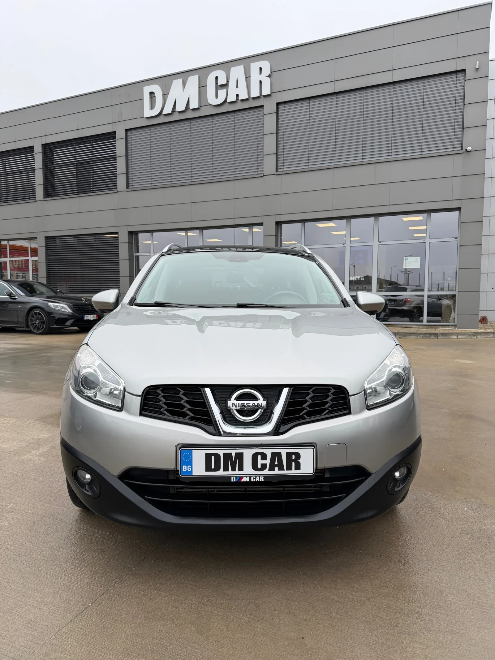 Nissan Qashqai * 4x4* 6+ 1* 360 CAM* PANO*  - изображение 3