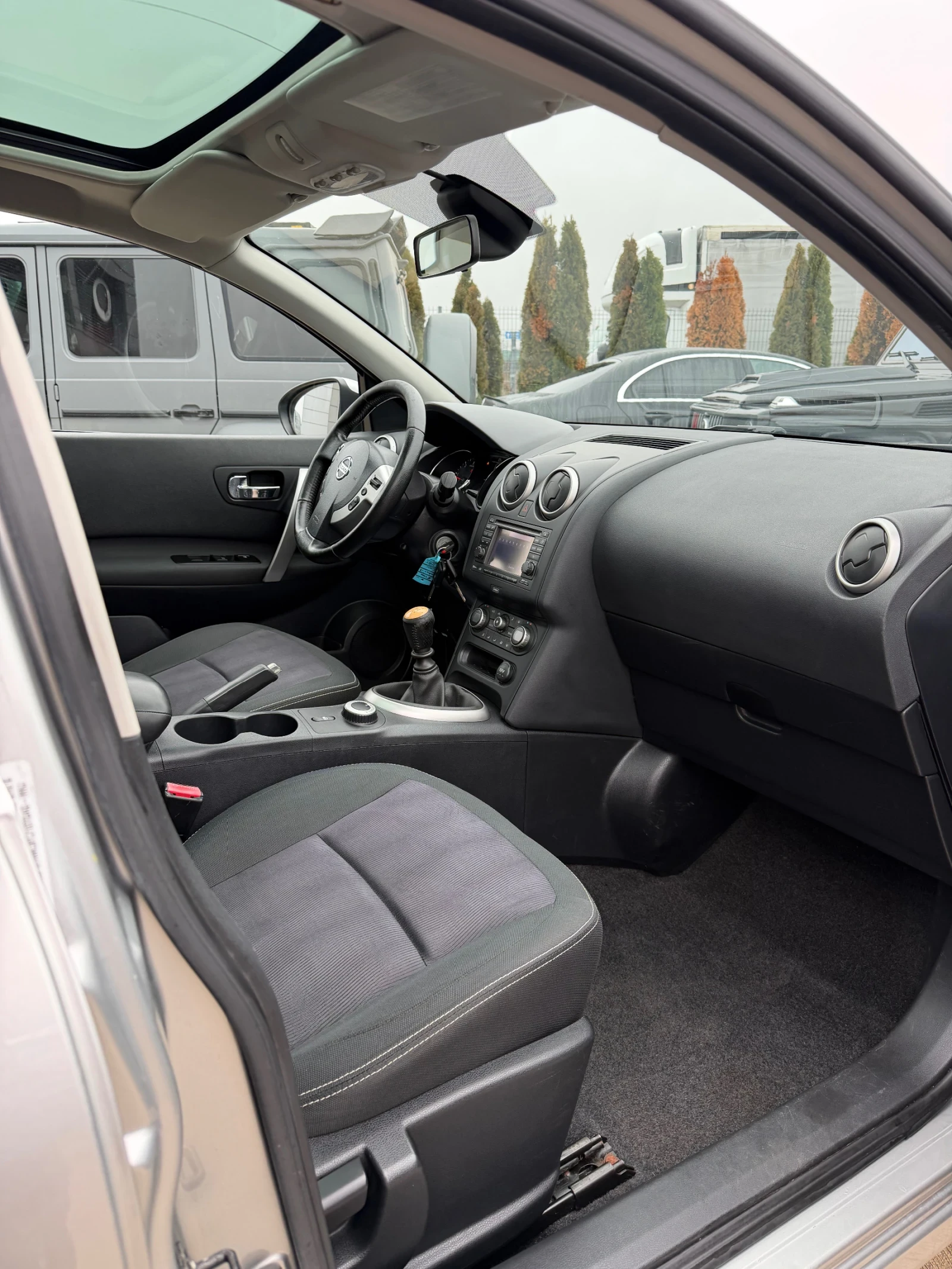 Nissan Qashqai * 4x4* 6+ 1* 360 CAM* PANO*  | Mobile.bg � ����������� 14