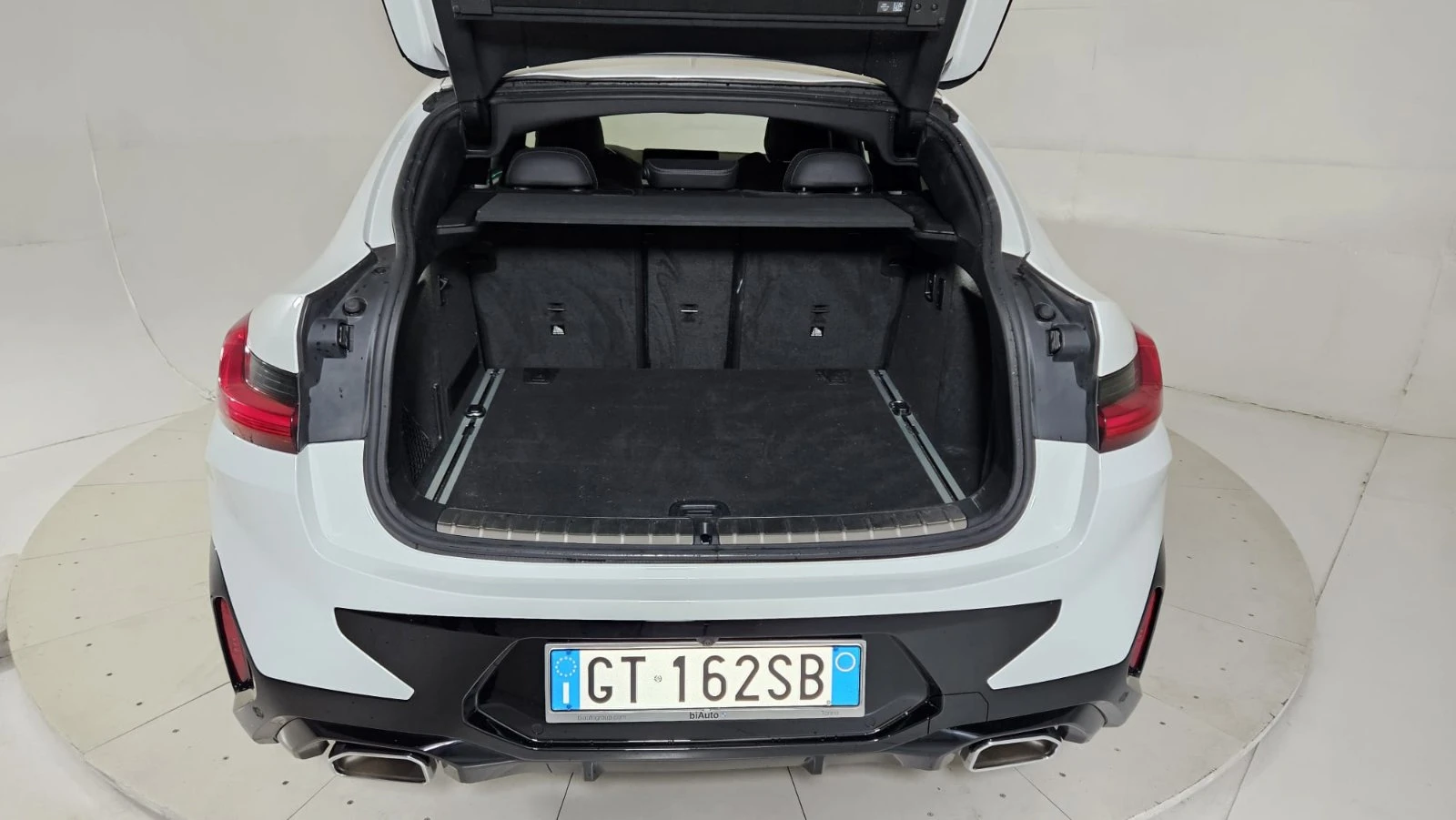 BMW X4 xDrive 20d Mild-Hybrid M Sports package  - изображение 7