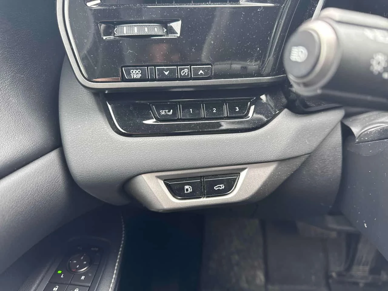 Lexus RX 350  | DISTRONIC | ОБДУХВАНЕ | CARFAX, снимка 11 - Автомобили и джипове - 53721846