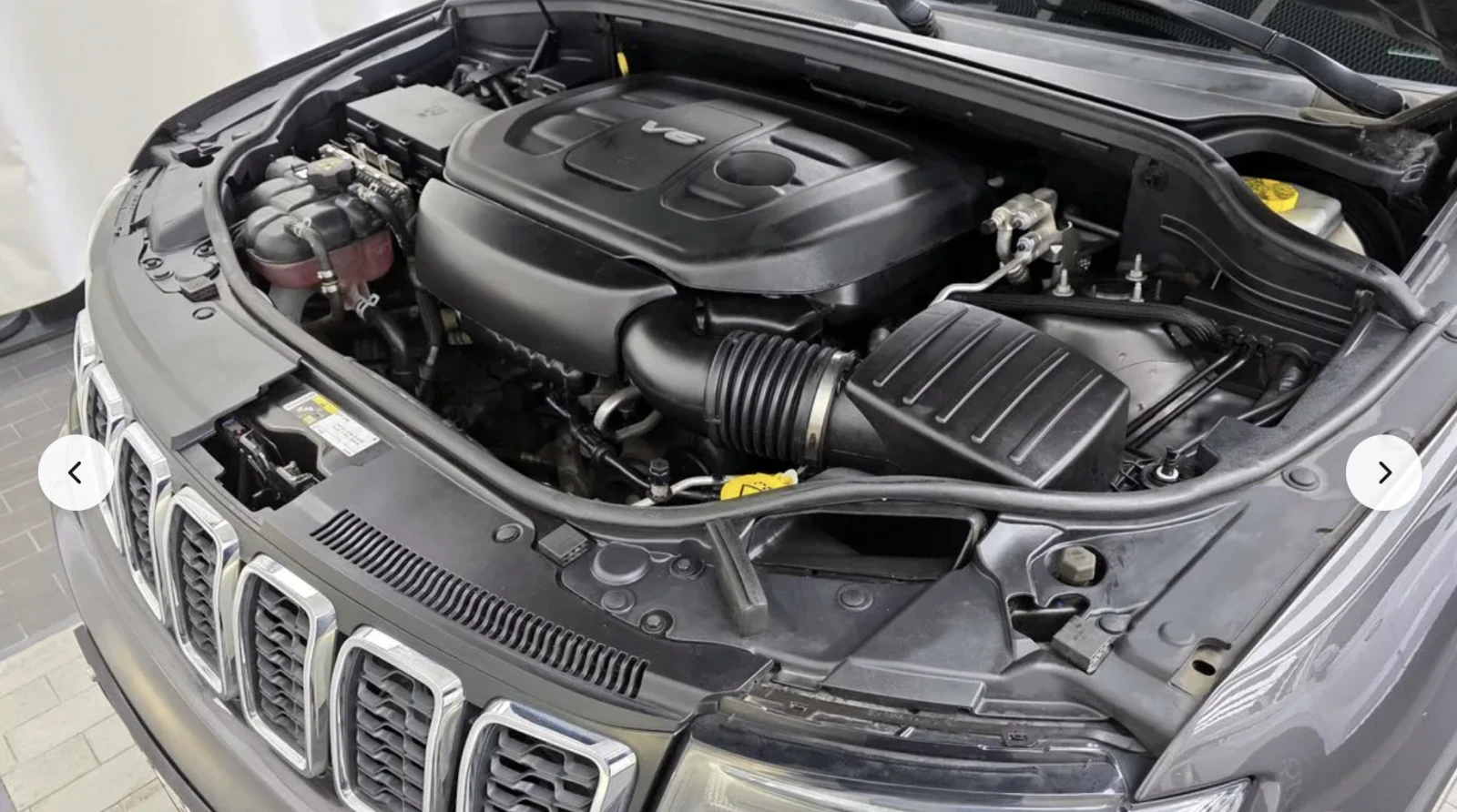 Jeep Grand cherokee LIMITED* 3.6* V6* 8ZF* ПОДГРЕВ* ОБДУХВАНЕ* 360КАМЕ, снимка 17 - Автомобили и джипове - 53772896