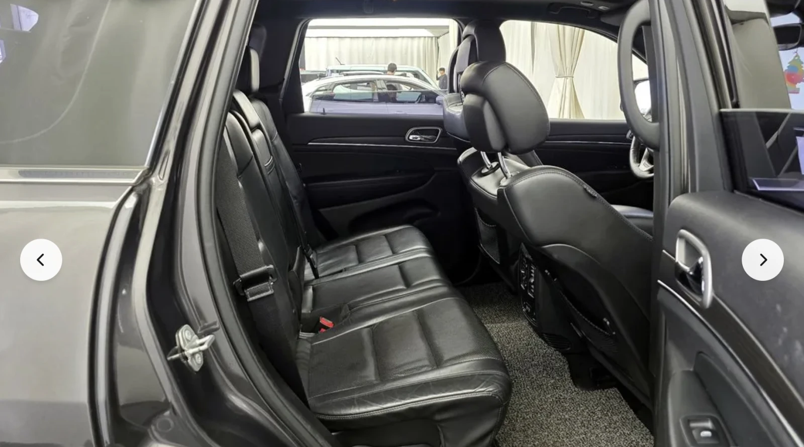 Jeep Grand cherokee LIMITED* 3.6* V6* 8ZF* ПОДГРЕВ* ОБДУХВАНЕ* 360КАМЕ, снимка 14 - Автомобили и джипове - 53772896