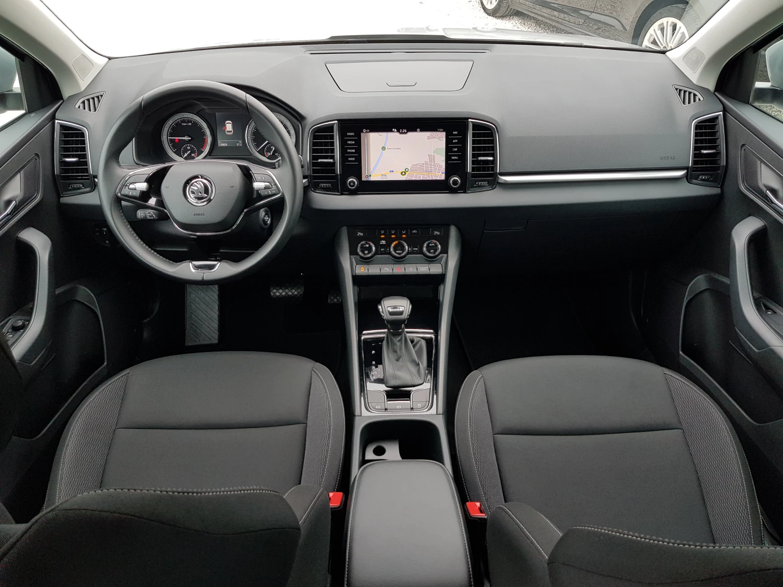 Skoda Karoq 2.0 TDI АВТОМАТИК /12/2022г. 139 809 КМ ! ЛИЗИНГ, снимка 9 - Автомобили и джипове - 53950289