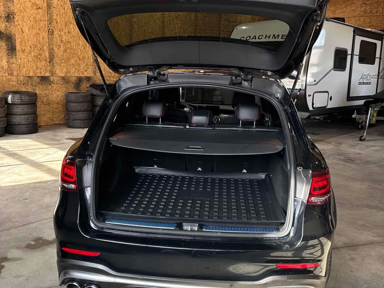 Mercedes-Benz GLC * AMG 43 * CARFAX * ЦЕНА ДО БГ, снимка 16 - Автомобили и джипове - 53999108