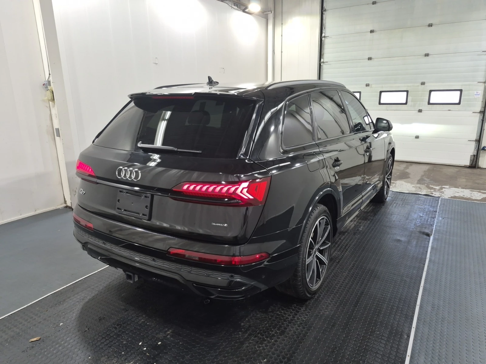 Audi Q7 PROGRESSIV/Quattro/Pano/Обдухване/6+ 1, снимка 6 - Автомобили и джипове - 54944097