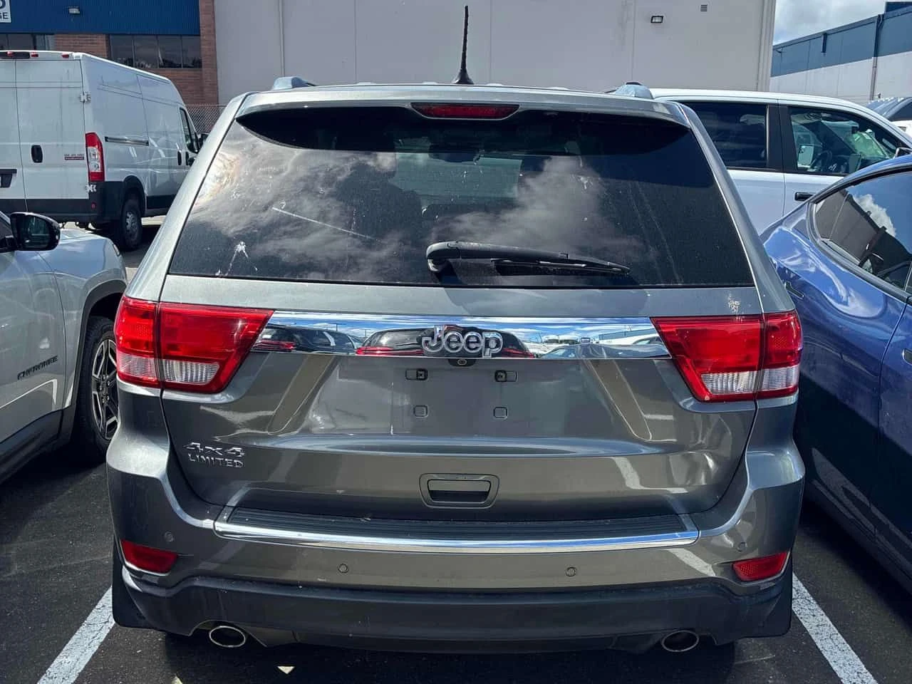 Jeep Grand cherokee * Limited * АВТОКРЕДИТ БЕЗ ПЪРВОНАЧАЛНА ВНОСКА* , снимка 4 - Автомобили и джипове - 54965047