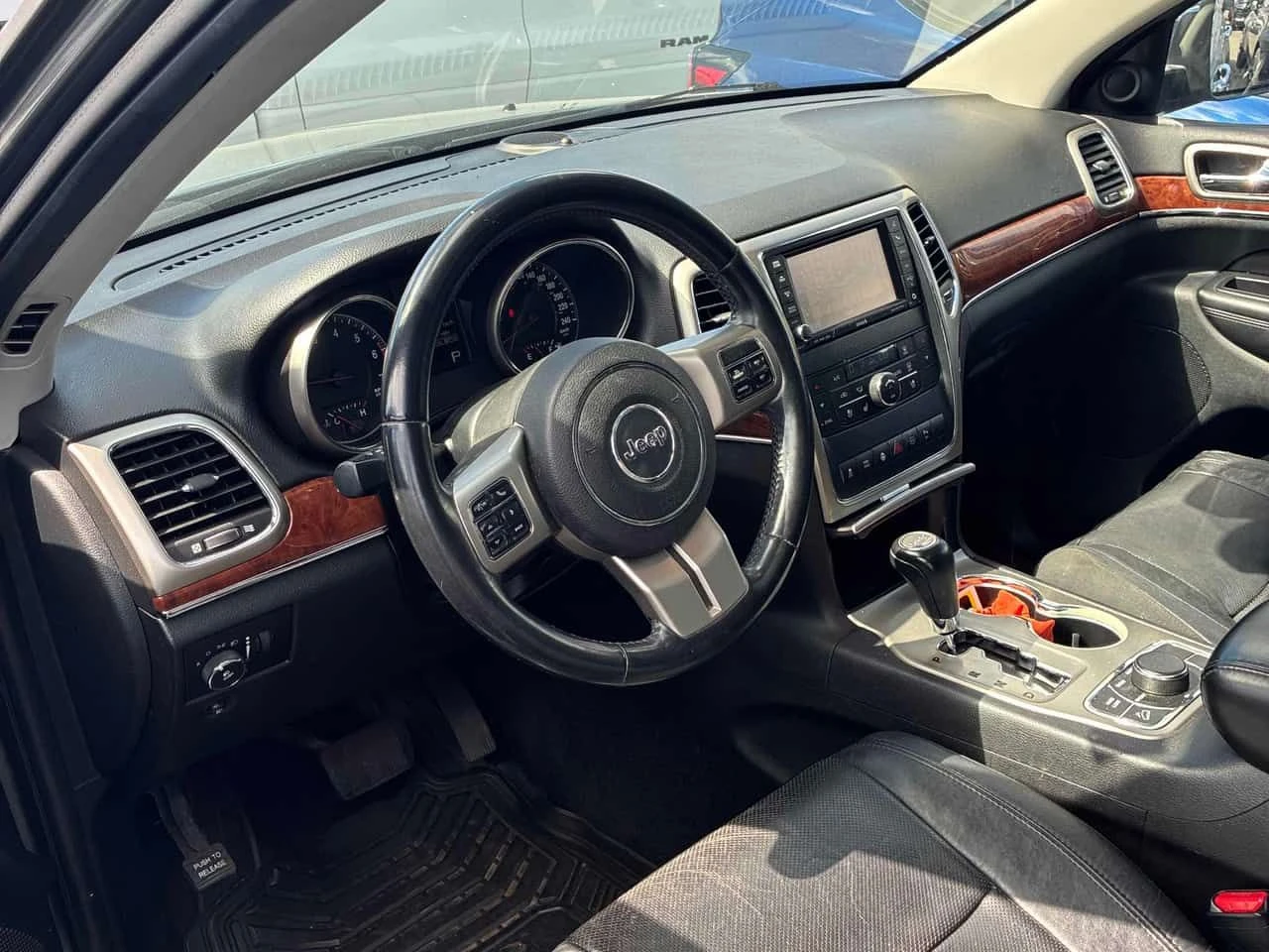 Jeep Grand cherokee * Limited * АВТОКРЕДИТ БЕЗ ПЪРВОНАЧАЛНА ВНОСКА* , снимка 5 - Автомобили и джипове - 54965047