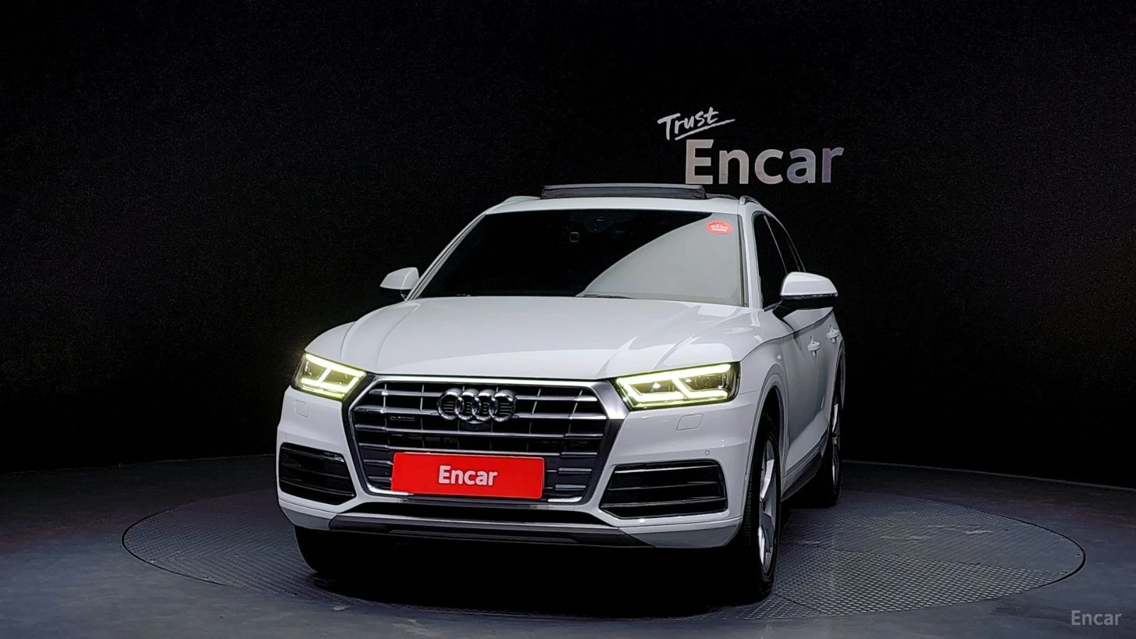 Audi Q5 45 TFSI QUATTRO PREMIUM, снимка 3 - Автомобили и джипове - 55481032