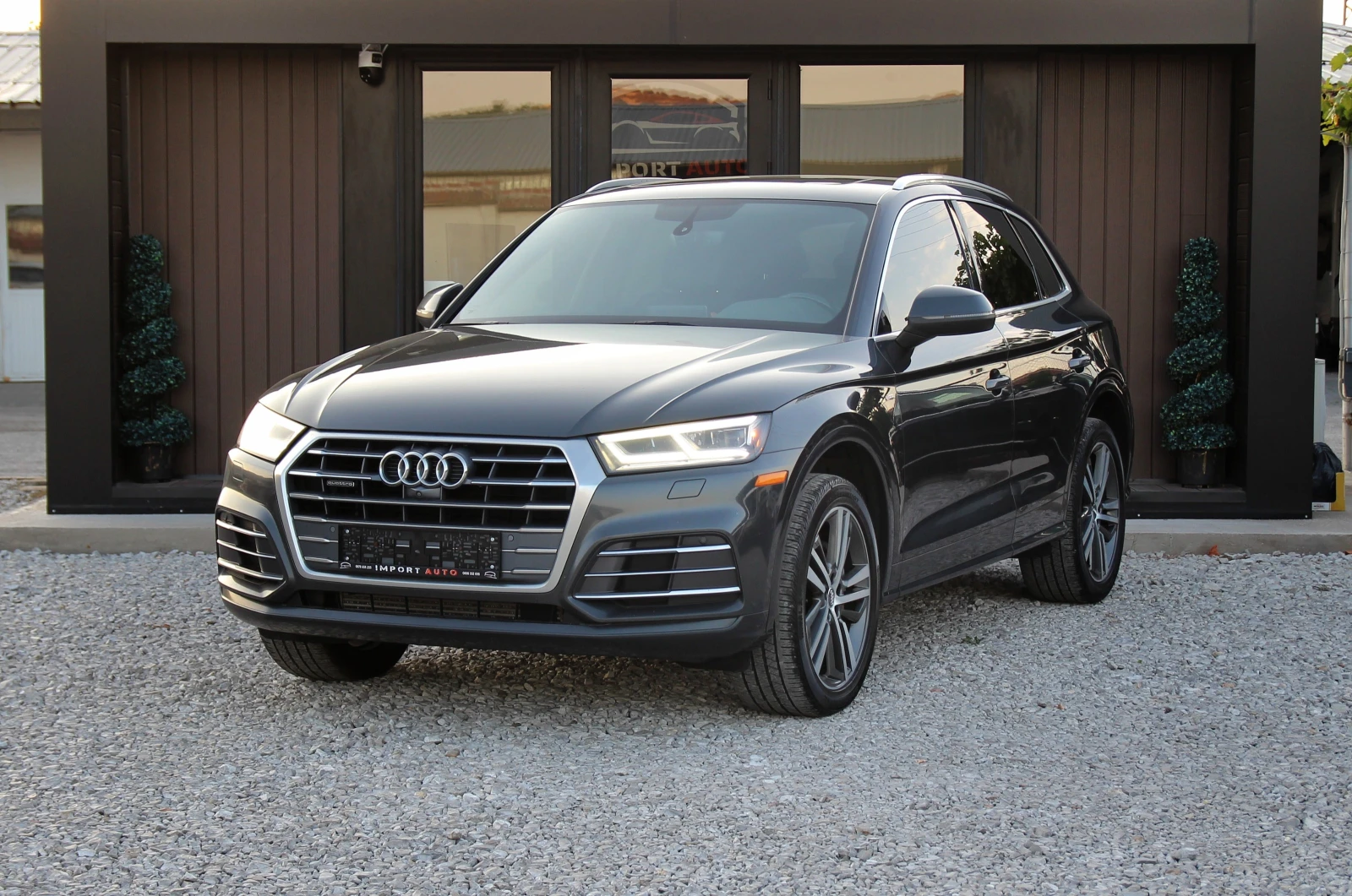 Audi Q5 2.0TFSI* S-Line* QUATTRO* LED* VIRTUAL* 