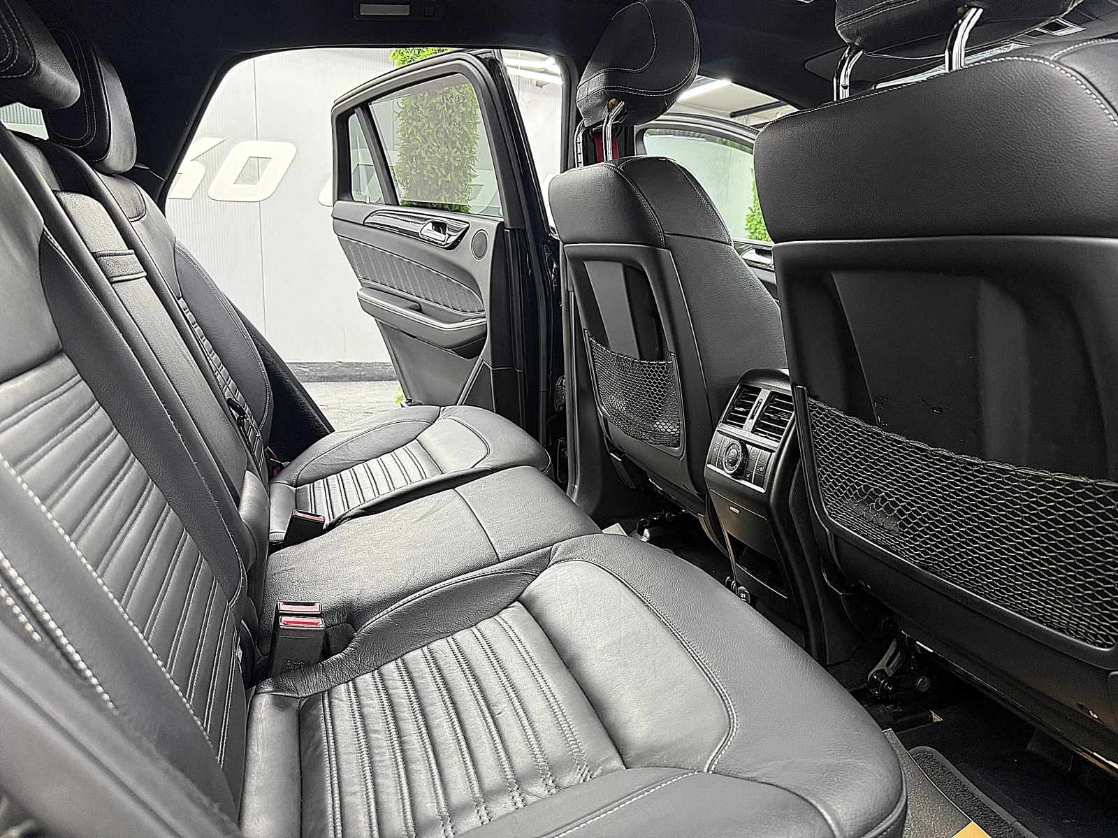 Mercedes-Benz GLE 350 AMG/KUPE/PANORAMA/KeulessGo/СОБСТВЕН ЛИЗИНГ, снимка 9 - Автомобили и джипове - 56210203