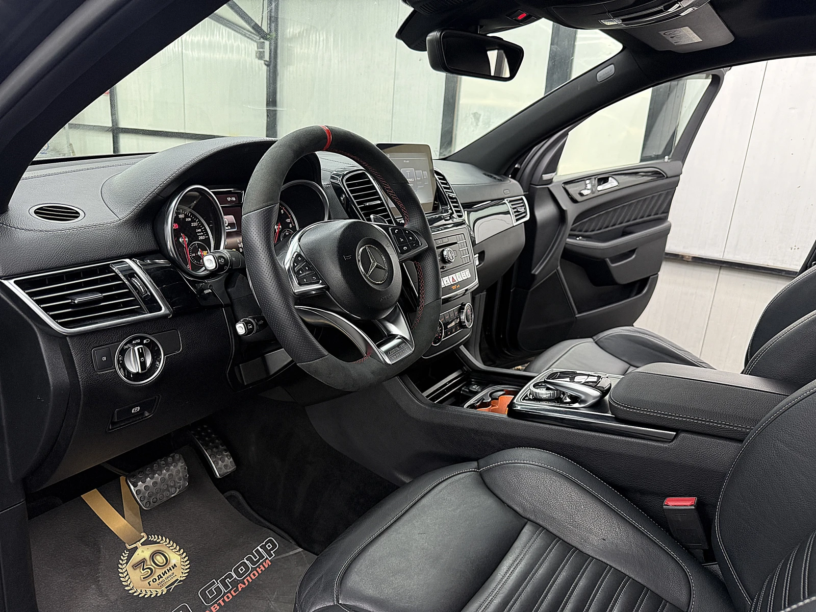 Mercedes-Benz GLE 350 AMG/KUPE/PANORAMA/KeulessGo/СОБСТВЕН ЛИЗИНГ, снимка 11 - Автомобили и джипове - 56210203