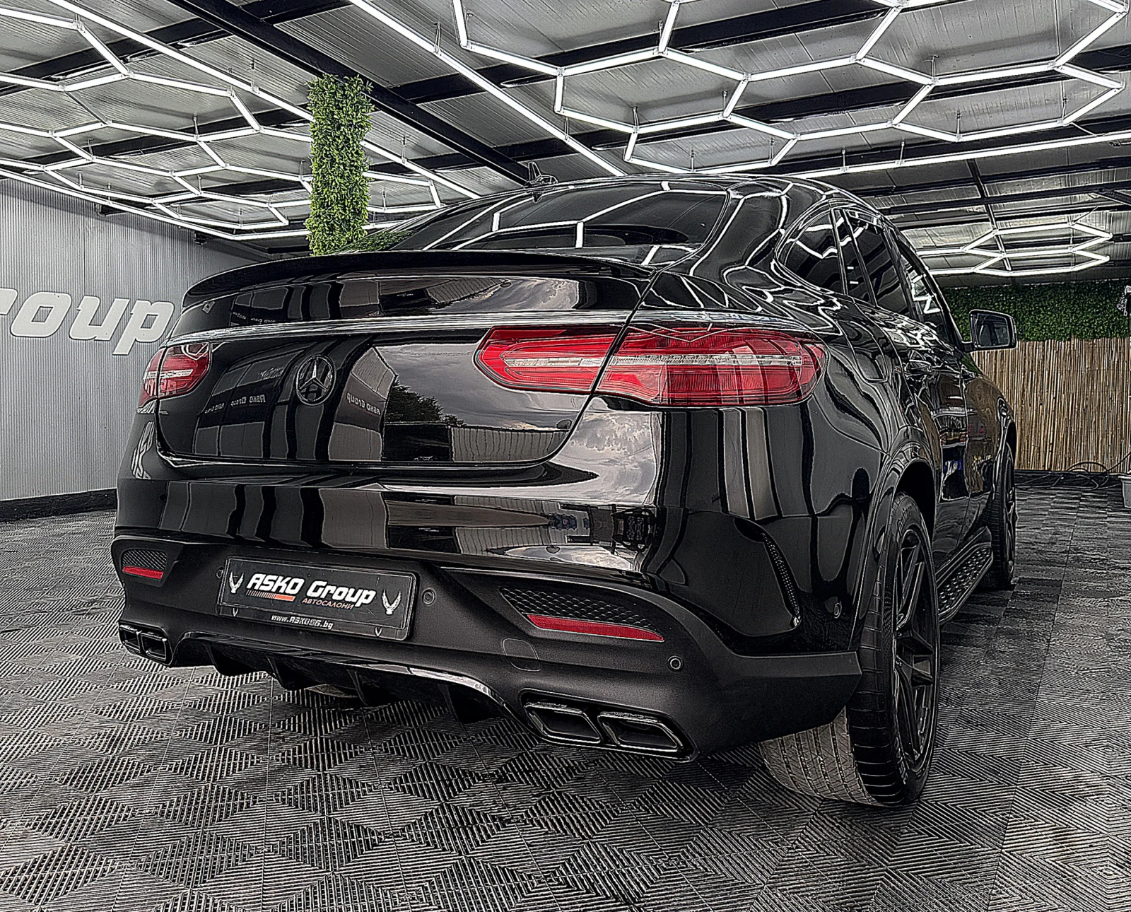 Mercedes-Benz GLE 350 AMG/KUPE/PANORAMA/KeulessGo/СОБСТВЕН ЛИЗИНГ, снимка 6 - Автомобили и джипове - 56210203
