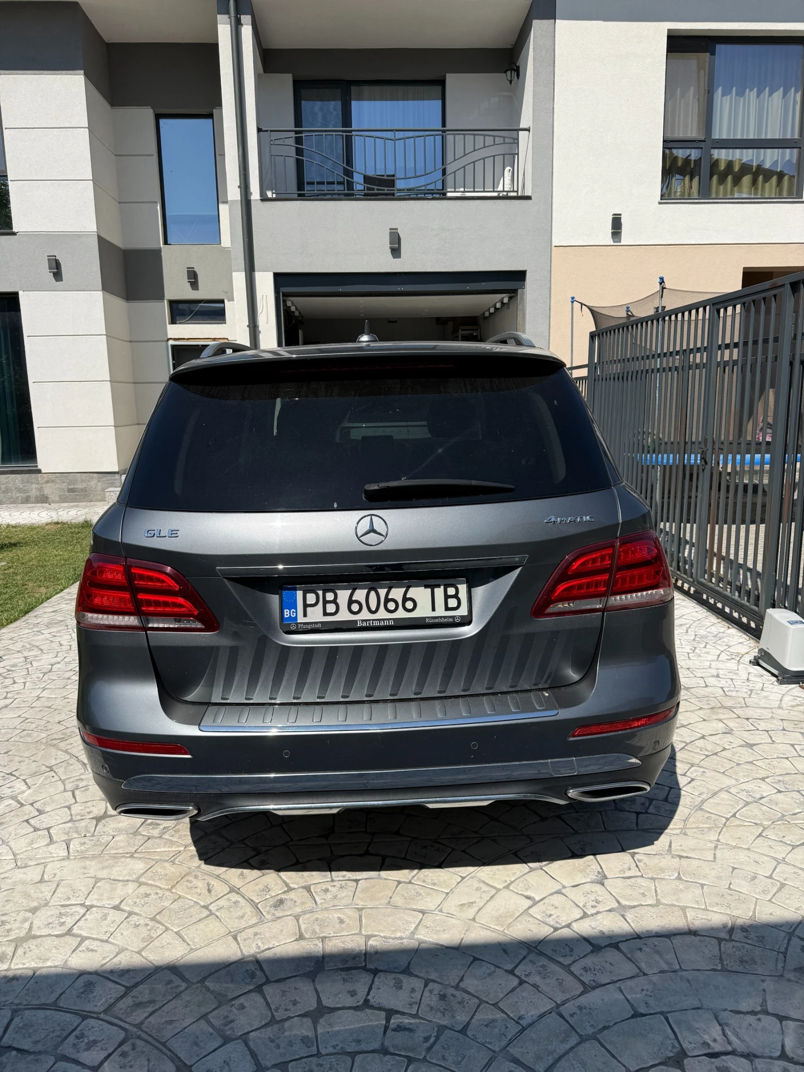 Mercedes-Benz GLE 250, снимка 6 - Автомобили и джипове - 56568429