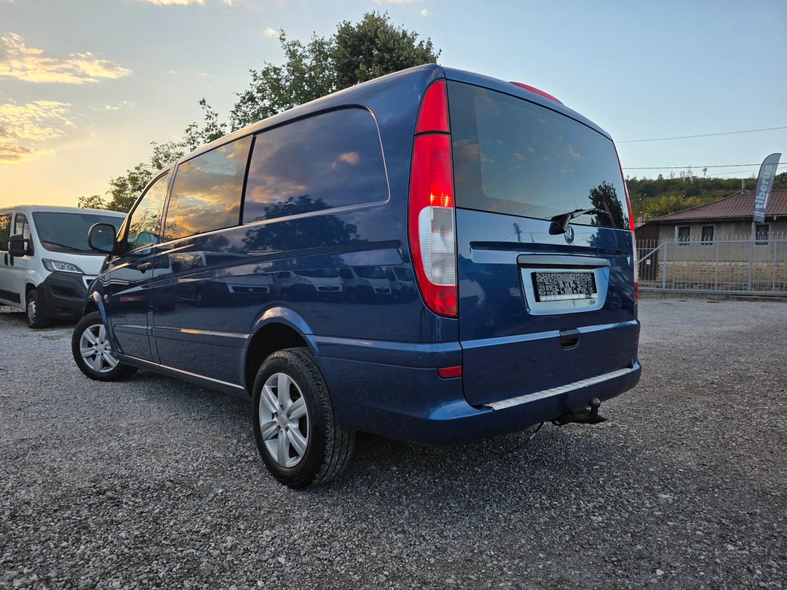 Mercedes-Benz Vito 3.0 V6, снимка 4 - Бусове и автобуси - 56183946