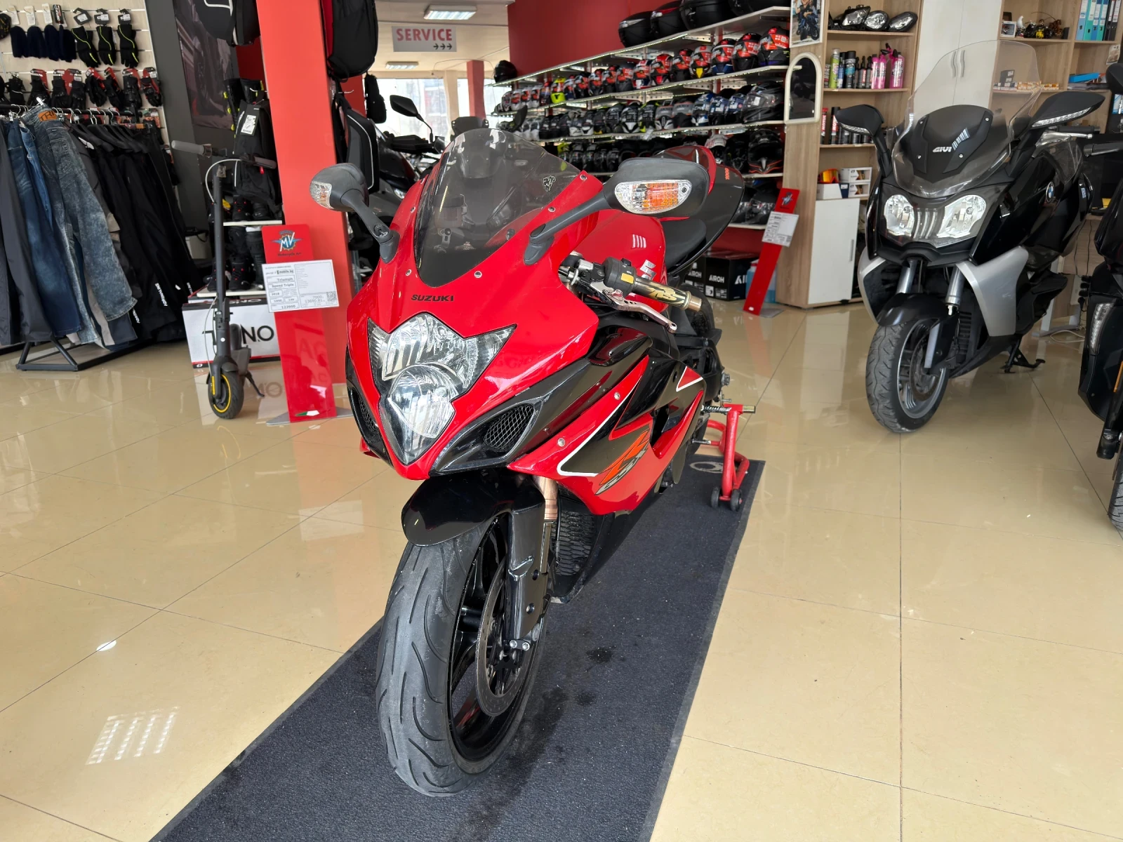 Suzuki Gsxr 1000cc., снимка 11 - Мотоциклети и мототехника - 53725451