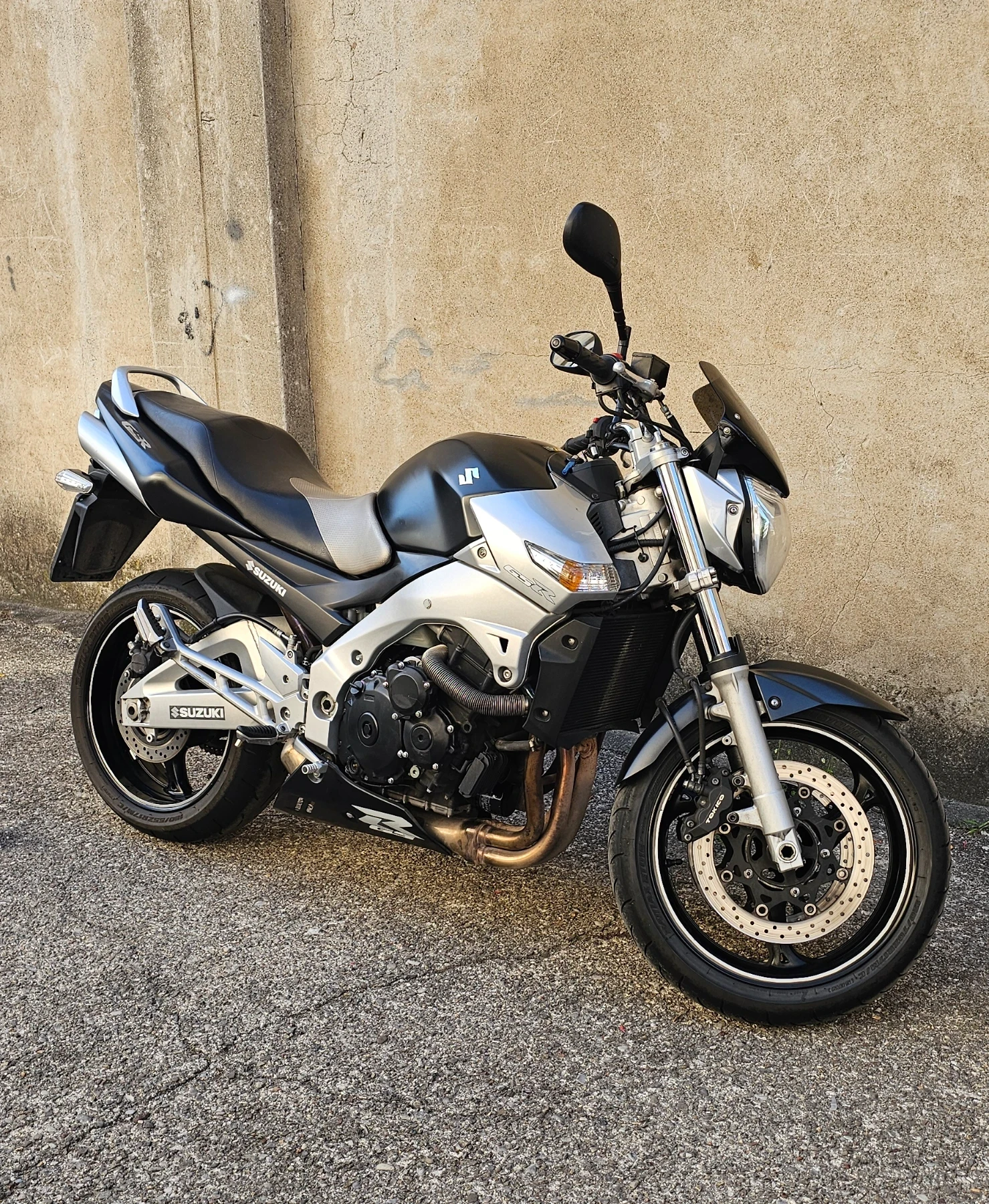 Suzuki Gsr 600i