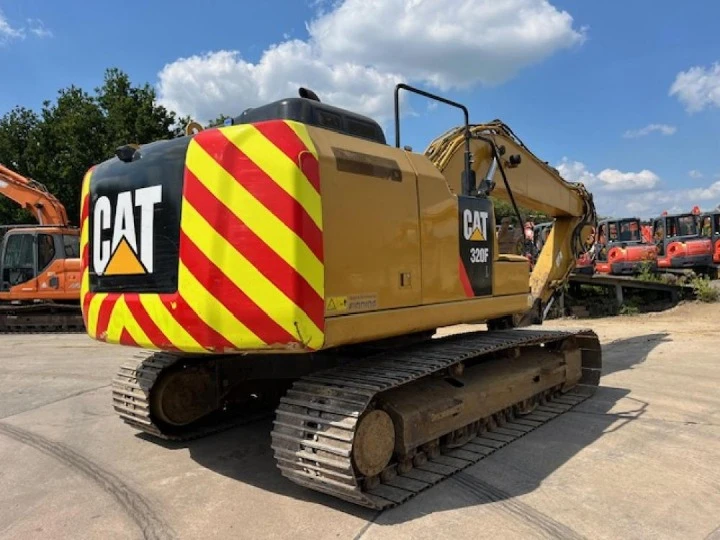 Багер Caterpillar 320FL - изображение 6