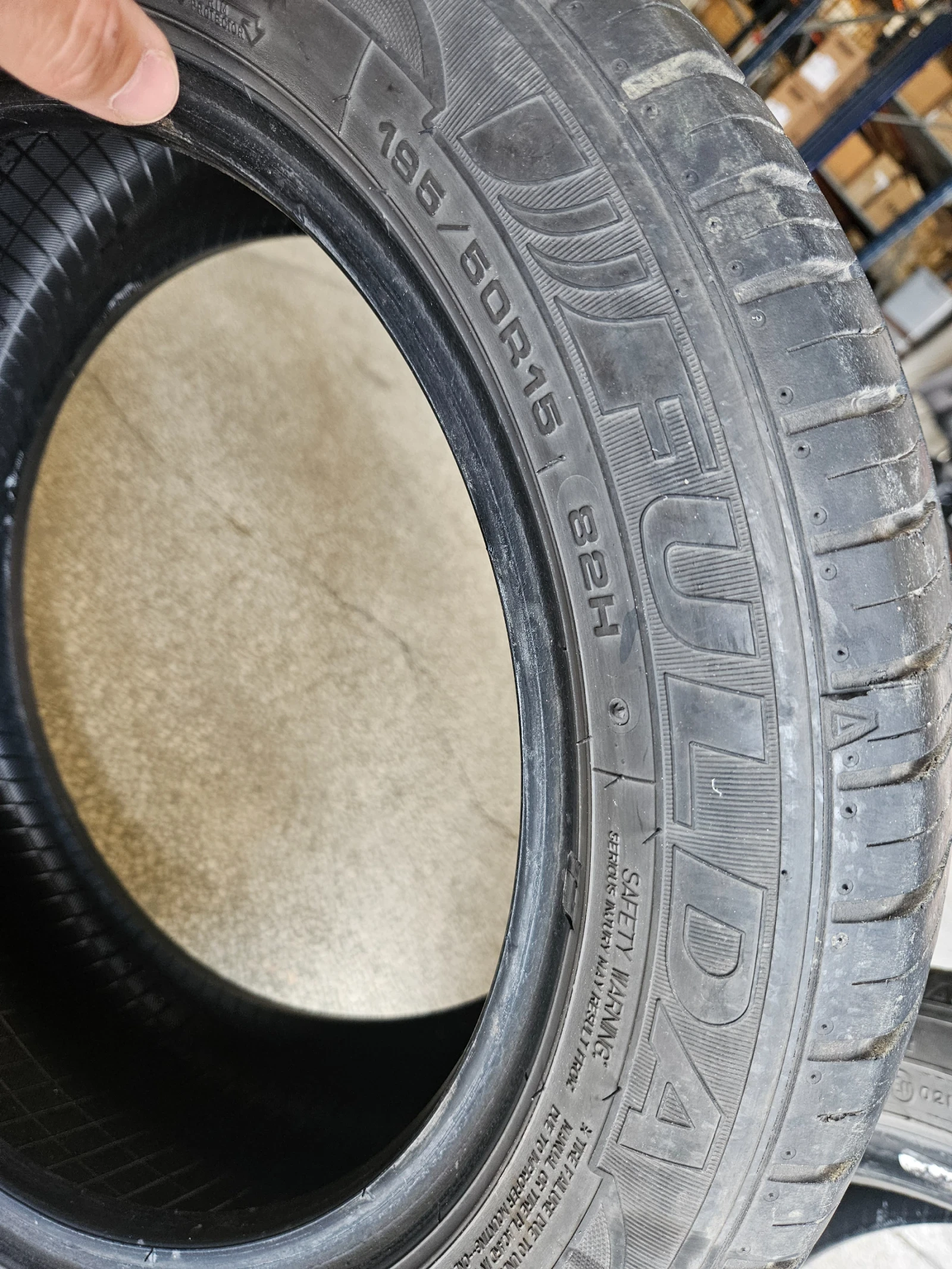 Гуми Летни 195/50R15, снимка 7 - Гуми и джанти - 55606260