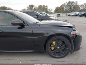 Alfa Romeo Giulia * KEYLESS* КОЖА* ПОДГРЕВ* НАВИ* , снимка 7
