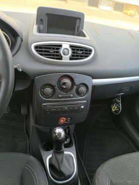 Renault Clio, снимка 11