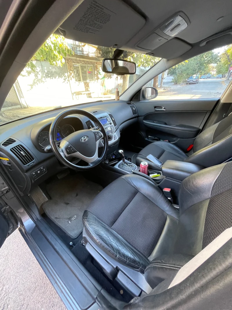 Hyundai I30 2.0i, снимка 3 - Автомобили и джипове - 48197748