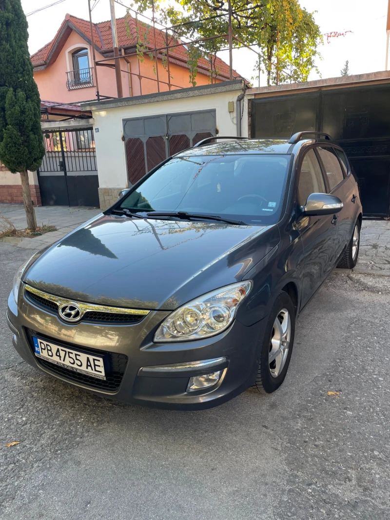 Hyundai I30 2.0i, снимка 1 - Автомобили и джипове - 47653056