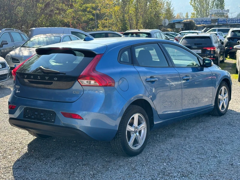 Volvo V40 1.6 D2, снимка 7 - Автомобили и джипове - 47689191