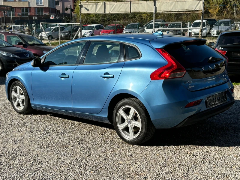 Volvo V40 1.6 D2, снимка 4 - Автомобили и джипове - 47689191