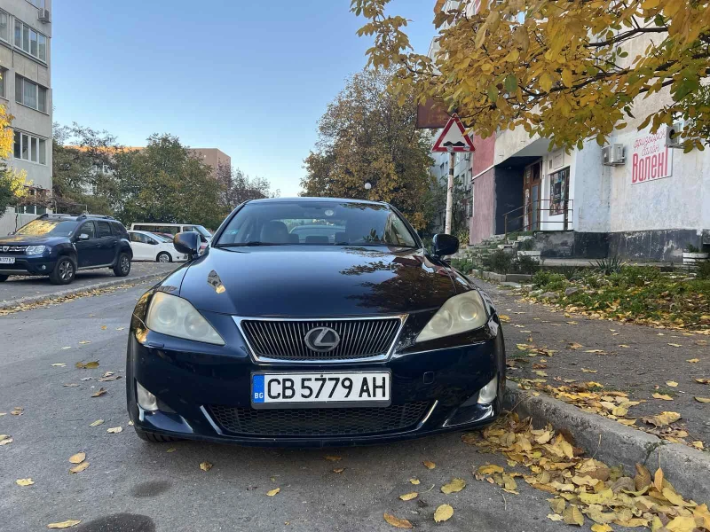 Lexus IS 220d, снимка 11 - Автомобили и джипове - 47817374