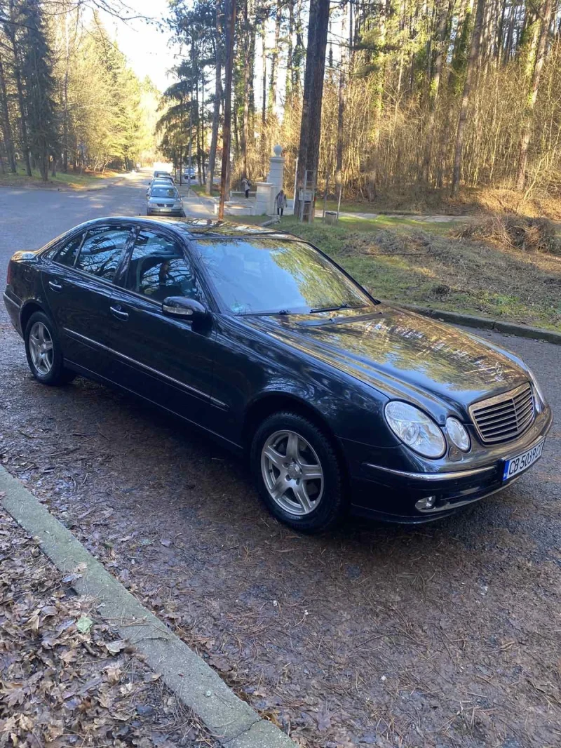 Mercedes-Benz E 320 CDI Panorama, снимка 3 - Автомобили и джипове - 48453018