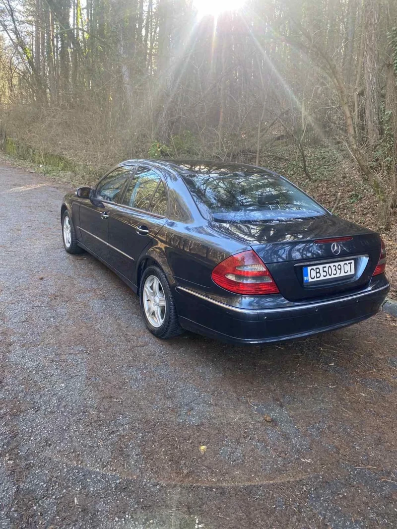 Mercedes-Benz E 320 CDI Panorama, снимка 7 - Автомобили и джипове - 48453018