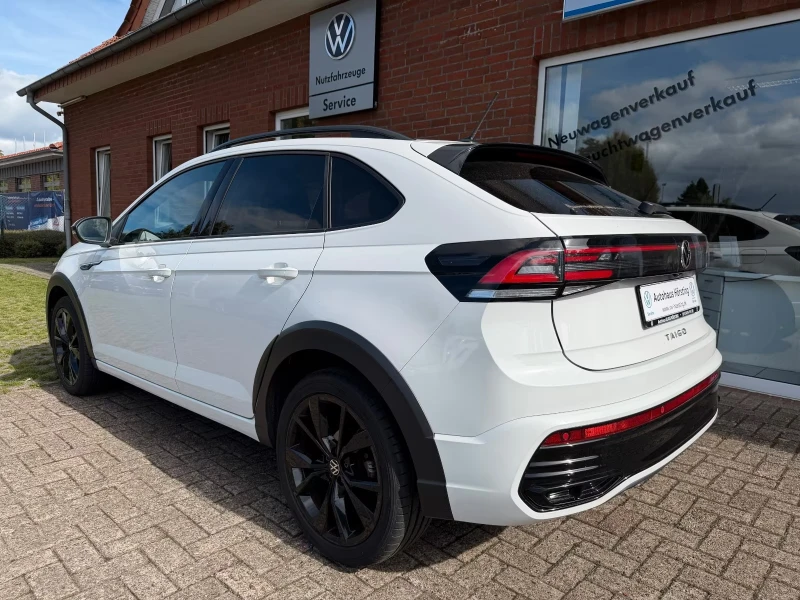 VW Taigo 1.0 DLA, снимка 4 - Автомобили и джипове - 50073716