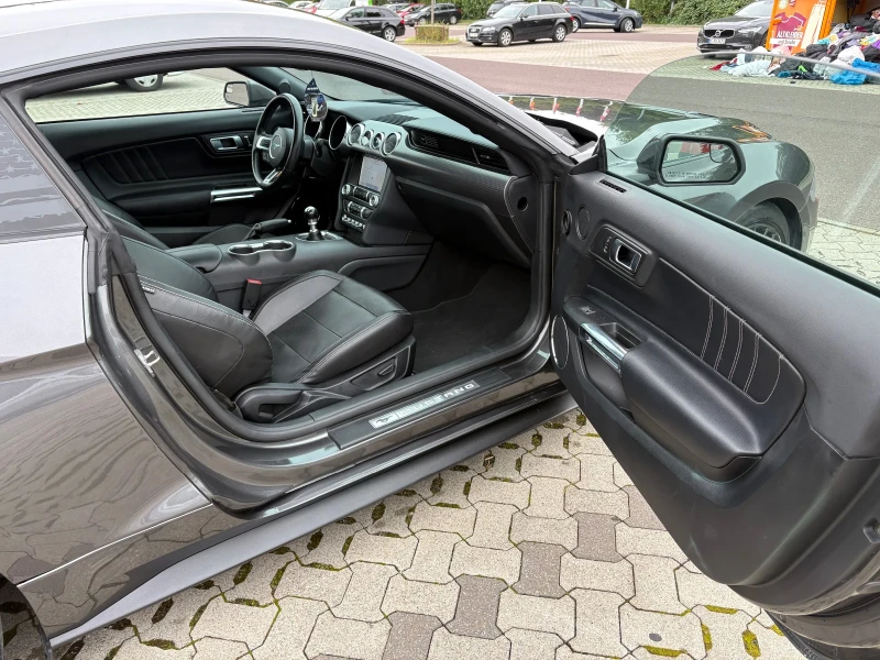 Ford Mustang, снимка 10 - Автомобили и джипове - 53145150