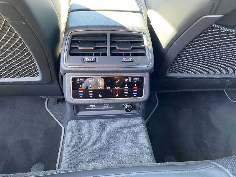 Audi A6  A6 Design 55 TFSI, снимка 10 - Автомобили и джипове - 53203720