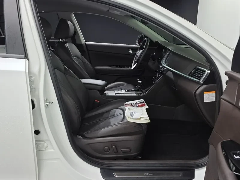 Kia K5 2.0 Hybrid Noblesse - САМО 30% АВАНС!, снимка 11 - Автомобили и джипове - 55991737