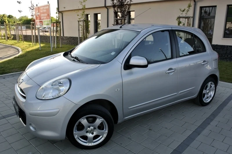 Nissan Micra 1.2i* РЕГИСТРИРАН* КЛИМАТРОНИК* АВТОПИЛОТ* ЕВРО 5, снимка 2 - Автомобили и джипове - 56128620