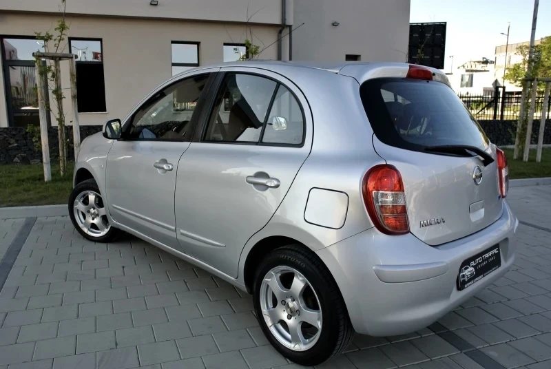 Nissan Micra 1.2i* РЕГИСТРИРАН* КЛИМАТРОНИК* АВТОПИЛОТ* ЕВРО 5, снимка 4 - Автомобили и джипове - 56128620