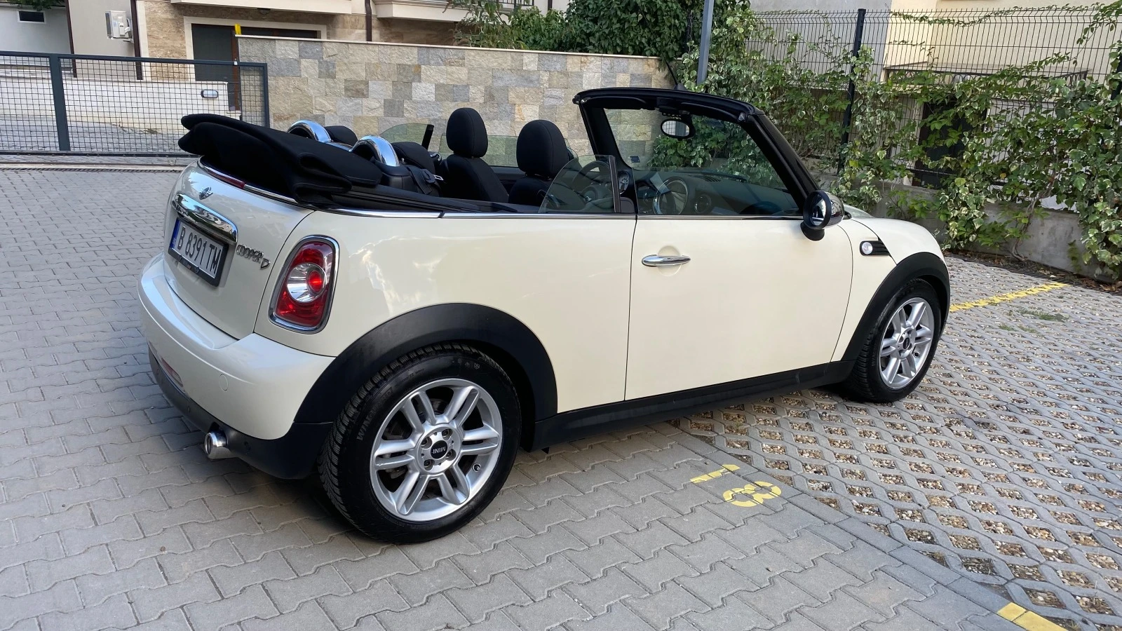 Mini Cooper cabrio R57 - изображение 6