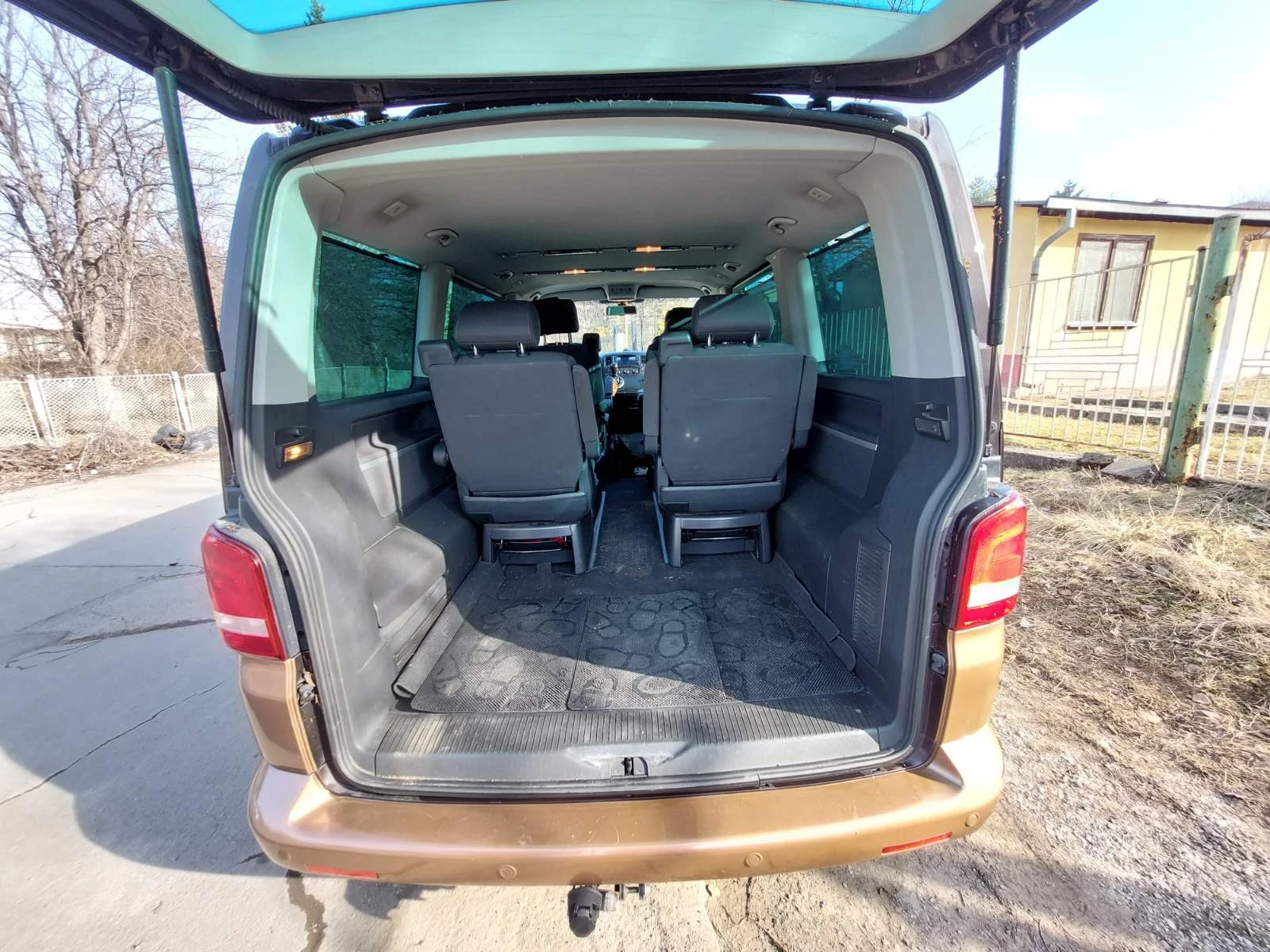 VW Multivan Автоматик - изображение 5