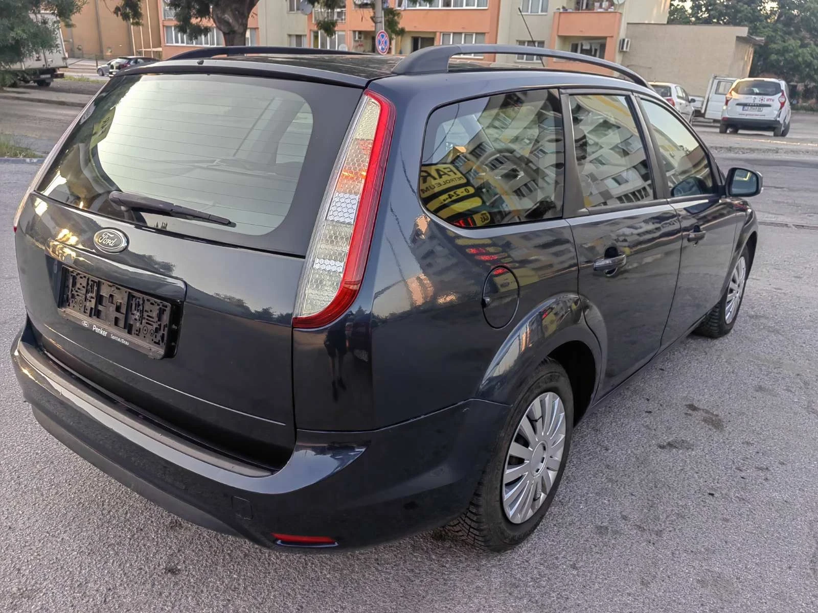 Ford Focus 1.6 90k.s - изображение 5