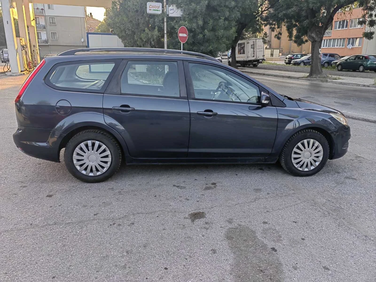 Ford Focus 1.6 90k.s - изображение 3