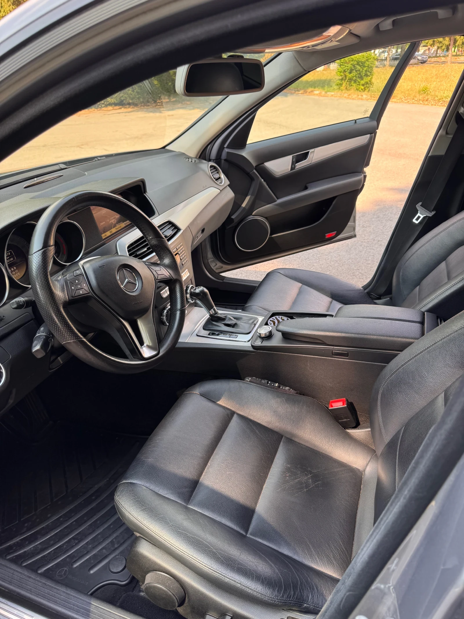 Mercedes-Benz C 220 Avantgarde - изображение 7