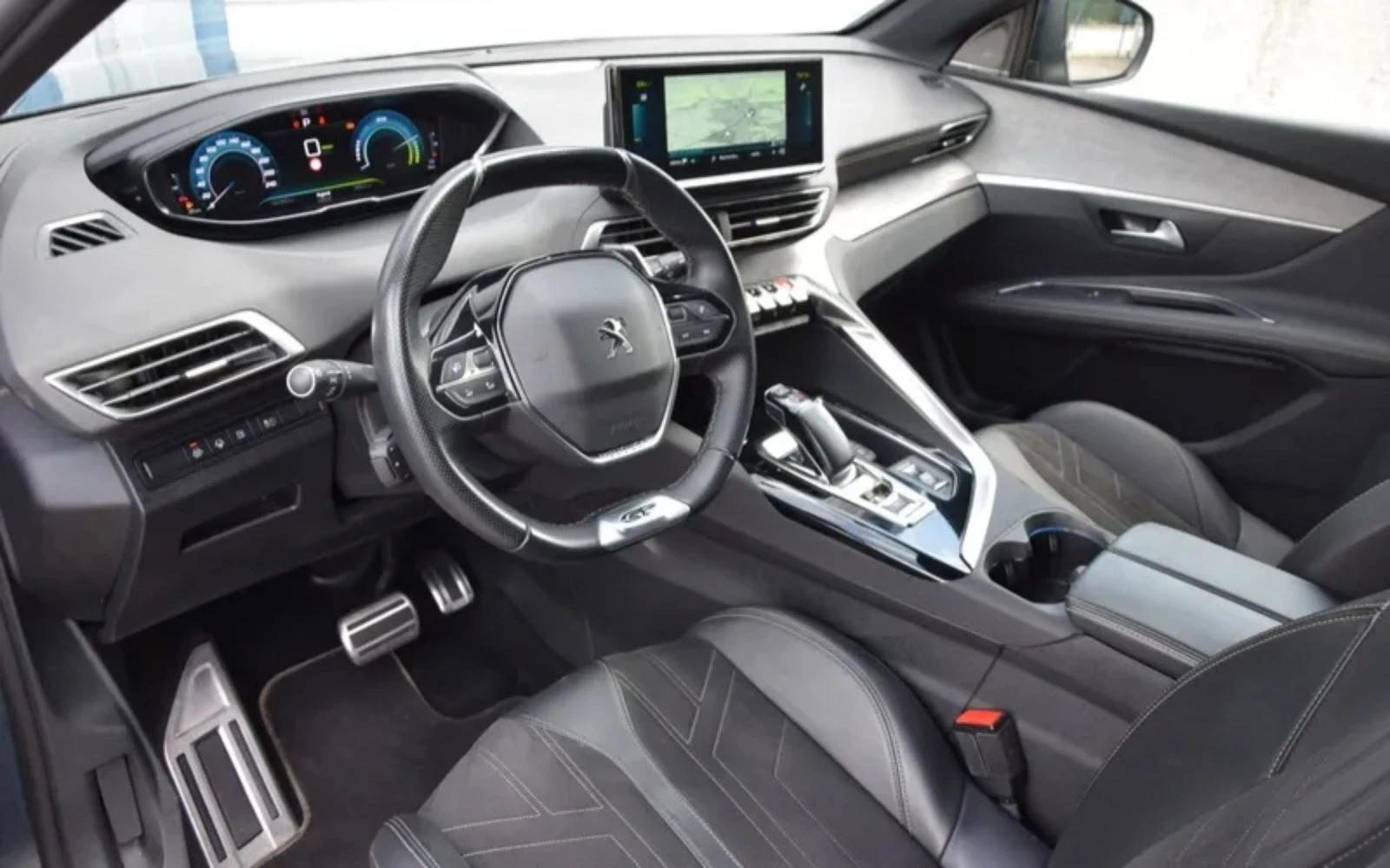 Peugeot 3008 GT PLUG-IN-HYBRID 225 S&S EAT8 - изображение 6