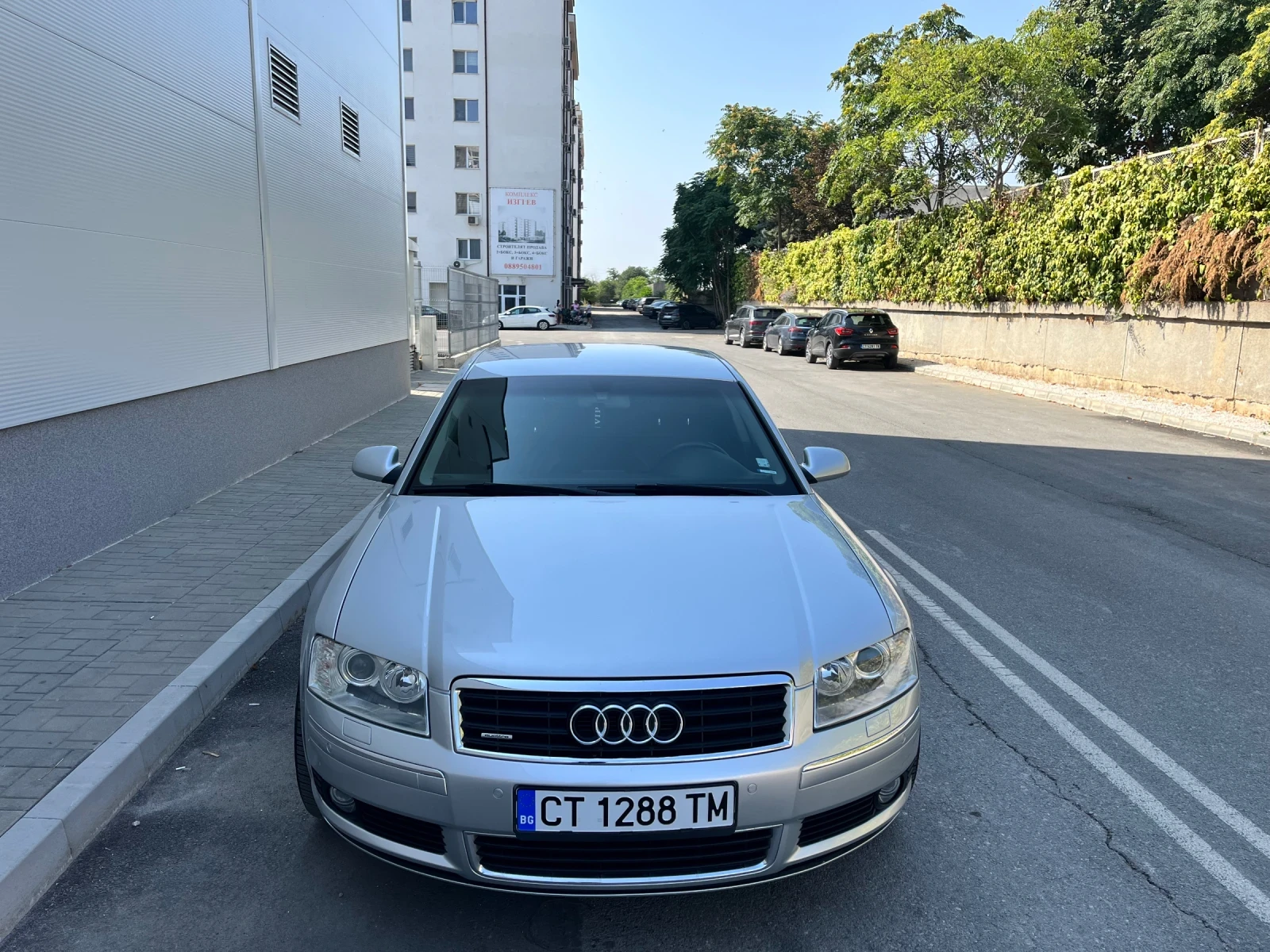 Audi A8 4.2 - изображение 5
